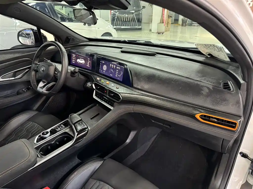 Changan UNI-T 2022 2.0T Pilot Edition