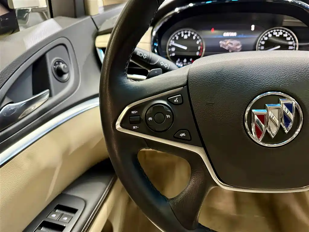 Buick GL8 2023 Facelift Land Business Class Luxury