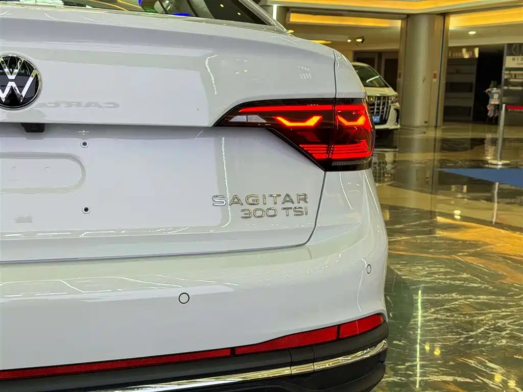 Volkswagen Sagitar 2025 Facelift 300TSI DSG Feiyue Edition