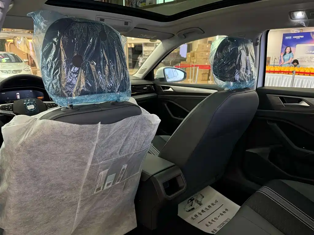 Volkswagen Sagitar 2025 Facelift 300TSI DSG Feiyue Edition