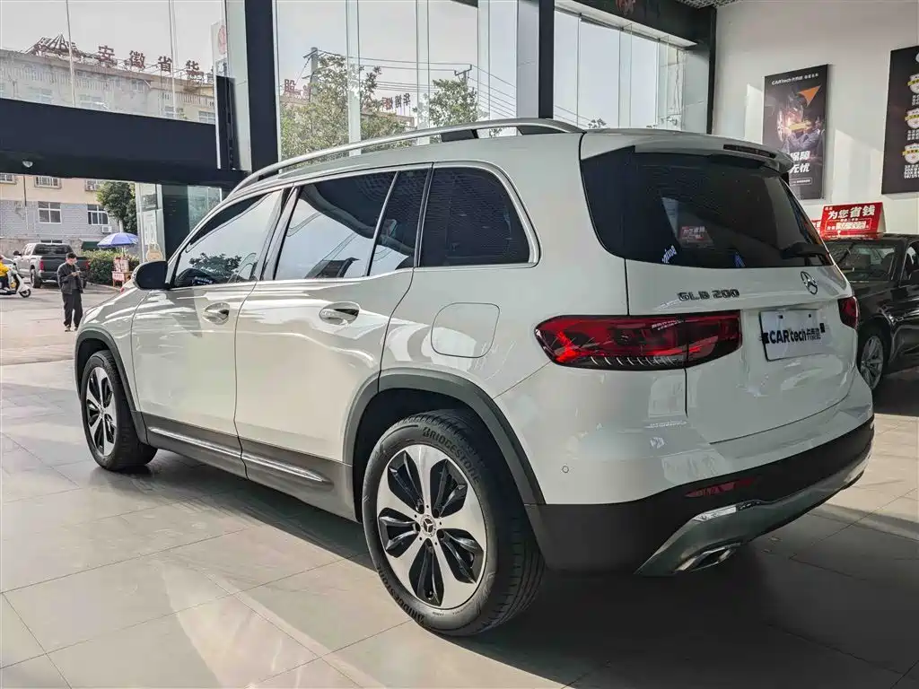 Mercedes-Benz GLB 200 Fashion Edition 2022 Facelift