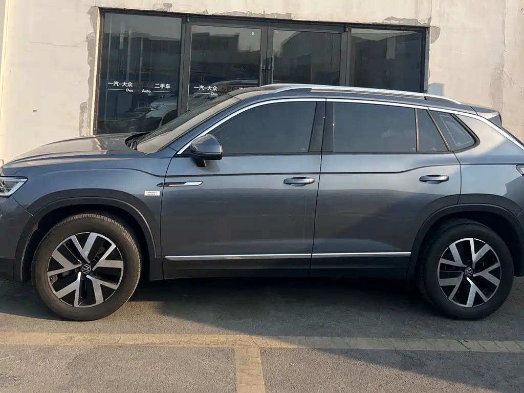 Tayron 2023 330TSI 2WD Luxury Plus Advanced Edition