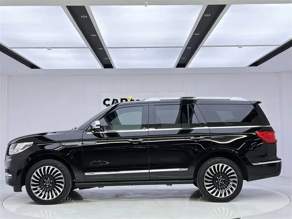 Lincoln Navigator 2020 3.5T Presidential Series