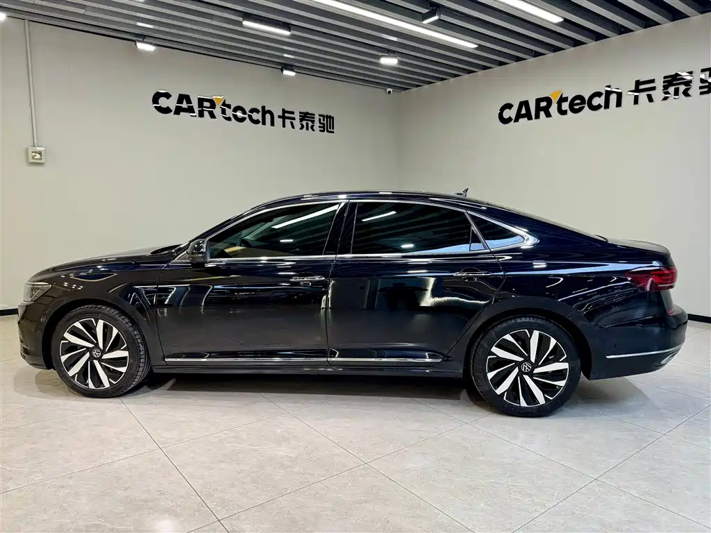Volkswagen Passat 2024 380TSI Luxury Edition