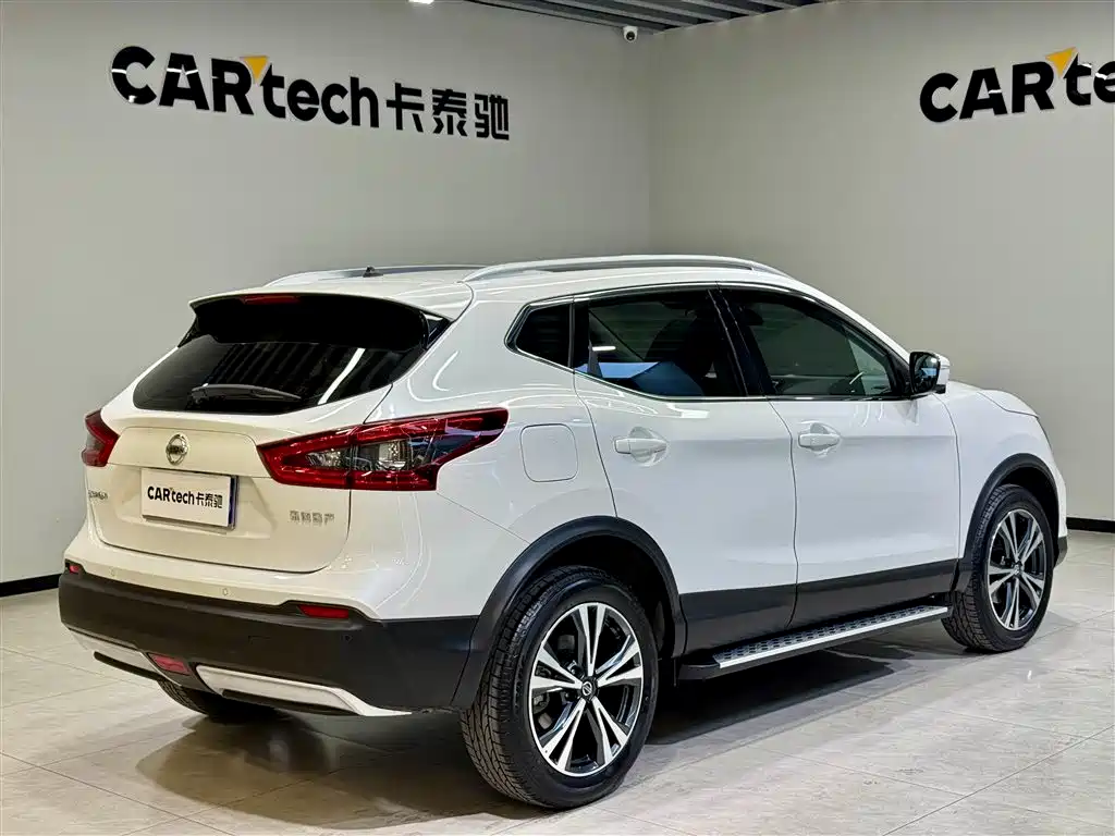 Nissan Qashqai 2022 2.0L CVT XV Prem Luxury Edition