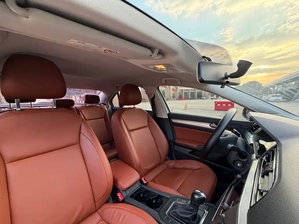 Volkswagen Lamando 2019 230TSI DSG Fashion Edition China VI
