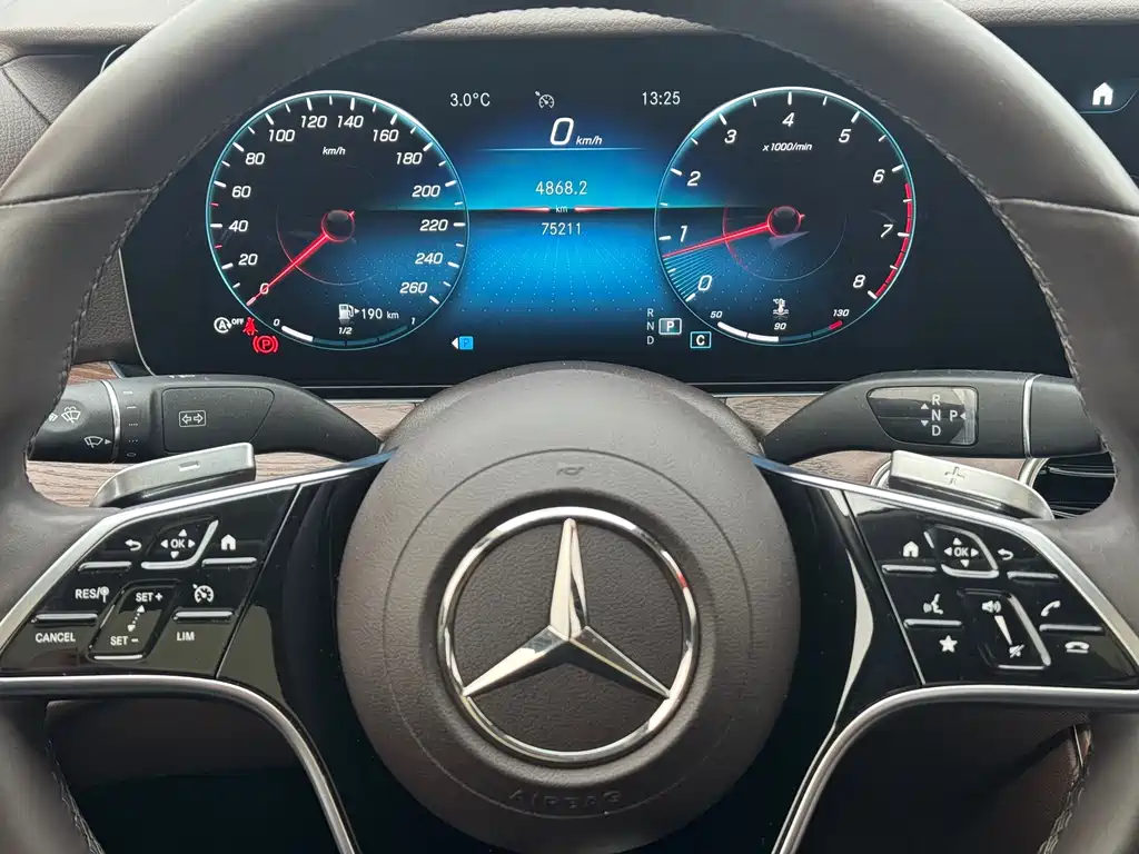 Mercedes-Benz E-Class 2022 E 300 L Luxury