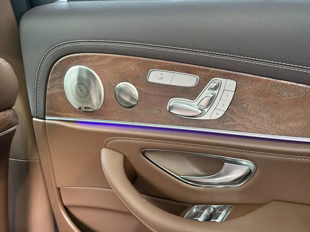 Mercedes-Benz E-Class 2022 E 300 L Luxury