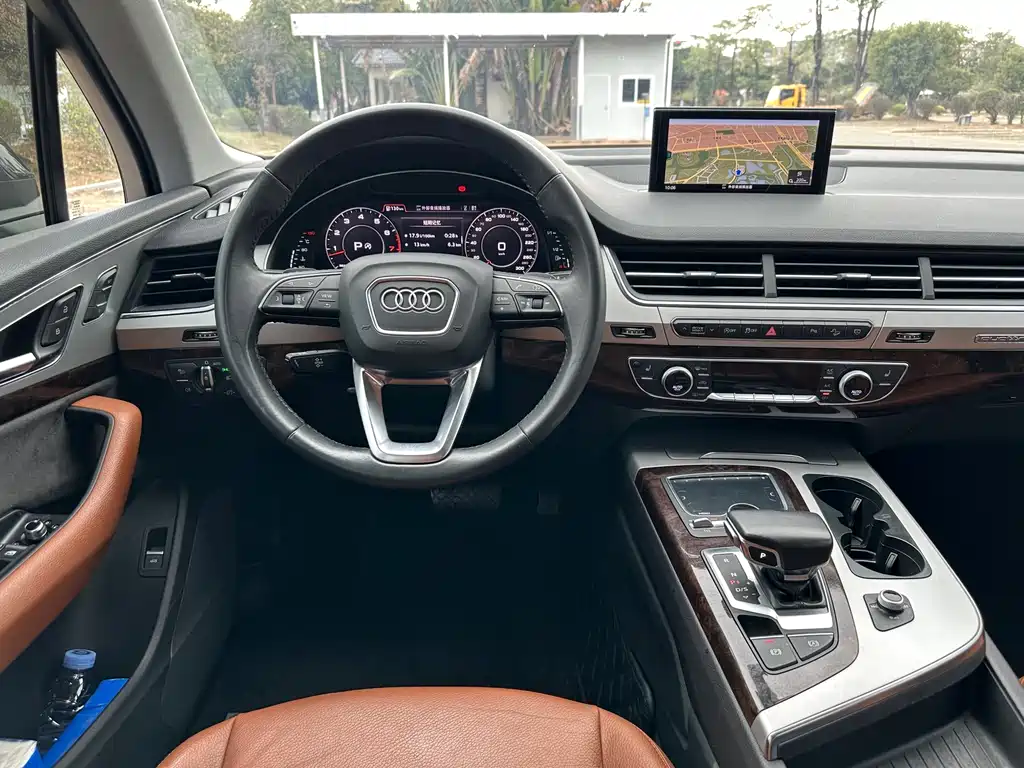 Audi Q7 2019 55 TFSI Technology Edition