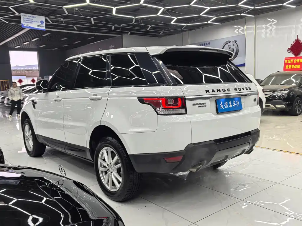 Land Rover Range Rover Sport 2017 3.0 SC V6 SE