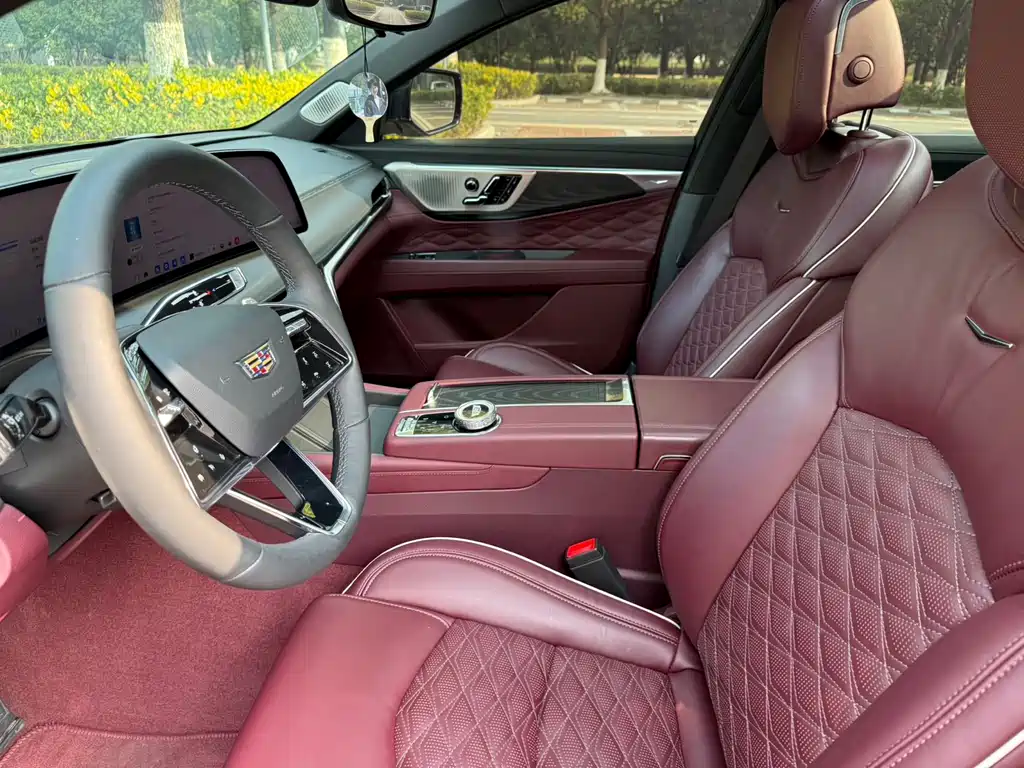 Cadillac CT6 2023 28T Platinum