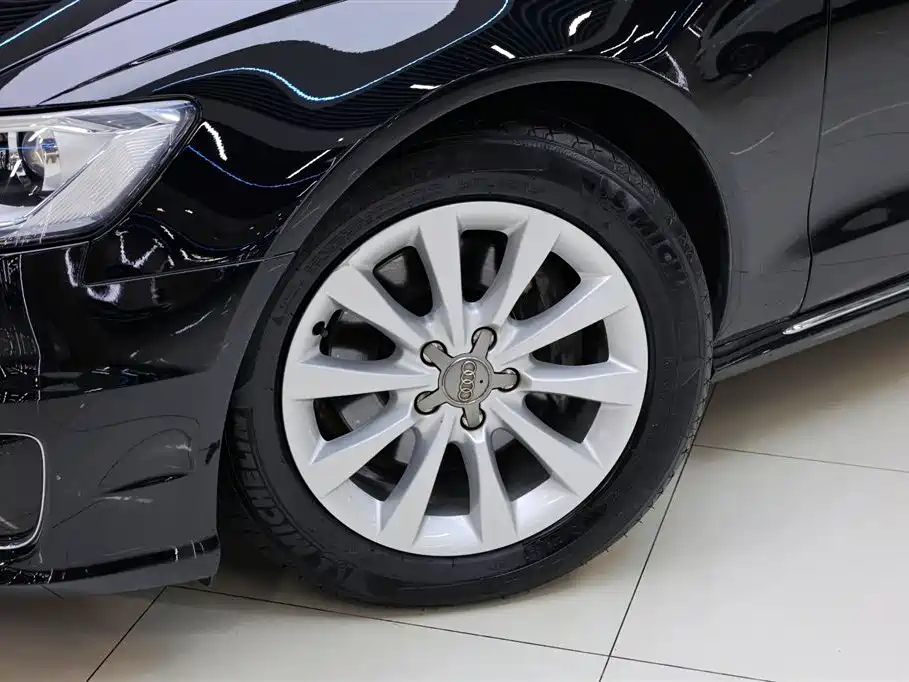 Audi A6L 2017 30 FSI Technik