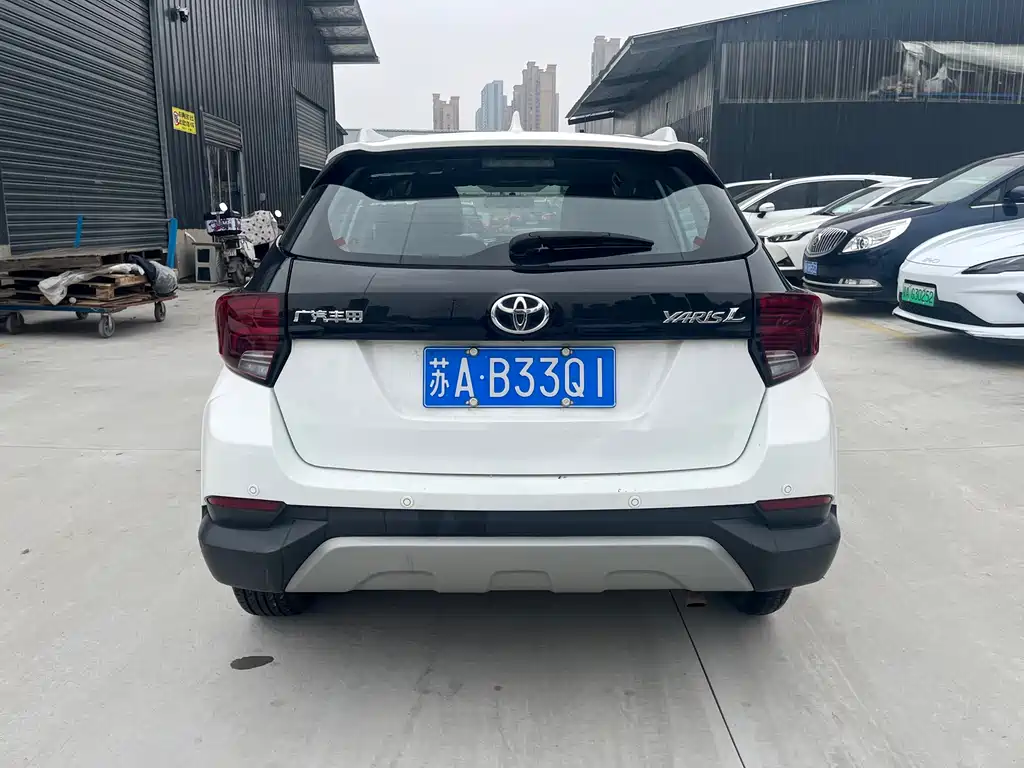 Yaris L Zhixuan 2022 Zhixuan X 1.5L CVT Leading PLUS Edition