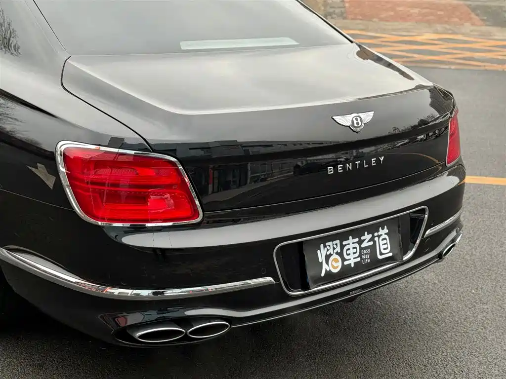 Bentley Flying Spur 2022 4.0T V8 Standard