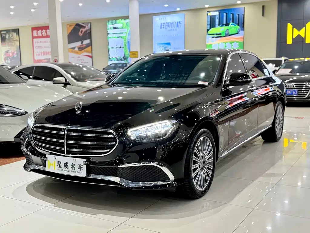 Mercedes-Benz E 300 L Fashion Edition (2022 Facelift)