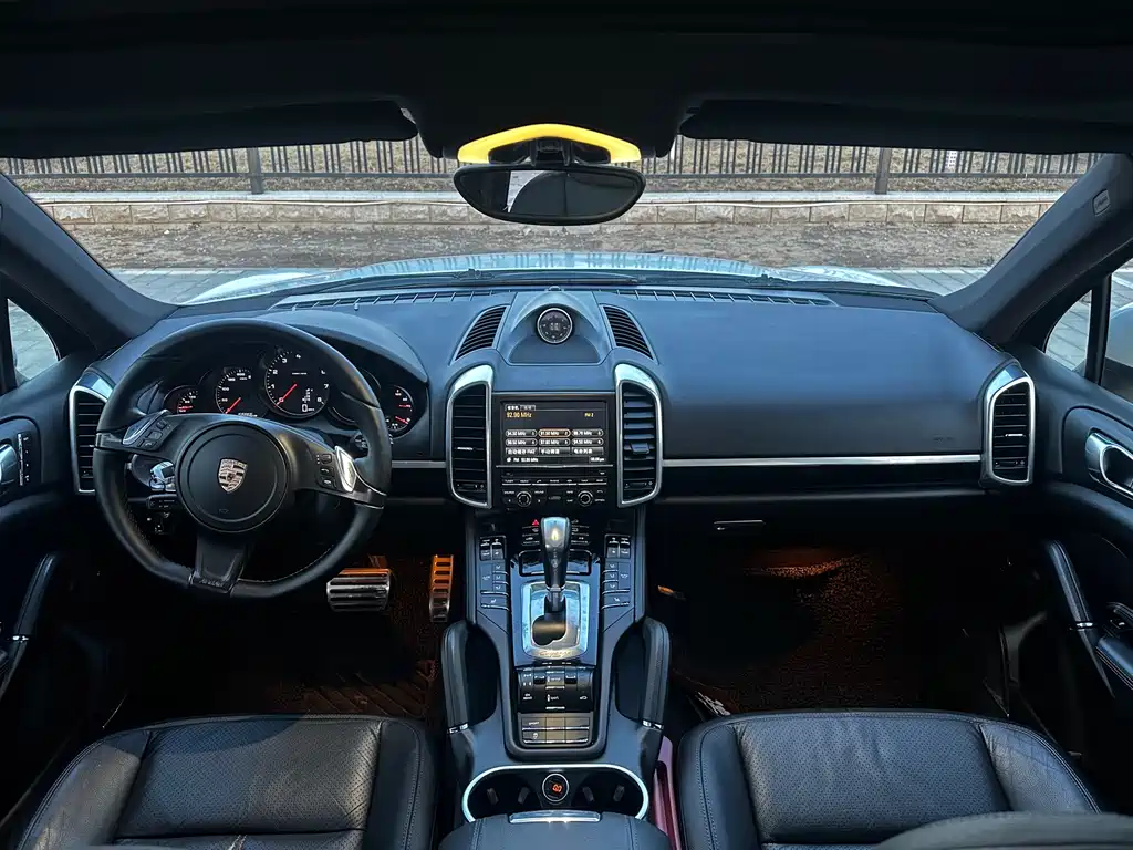 Cayenne 2014 Cayenne Platinum Edition 3.0T