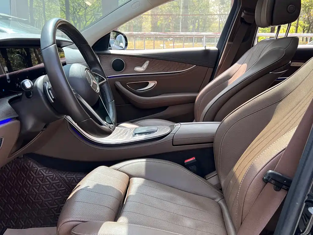 Mercedes-Benz E-Class 2023 E 260 L