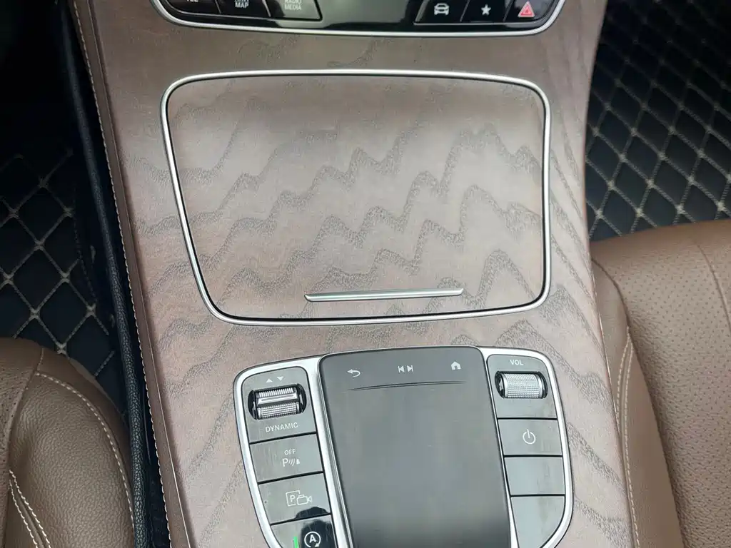 Mercedes-Benz E-Class 2022 Facelift E 300 L Fashion Edition