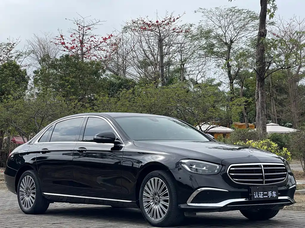 Mercedes-Benz E-Class 2022 Facelift E 300 L Fashion Edition