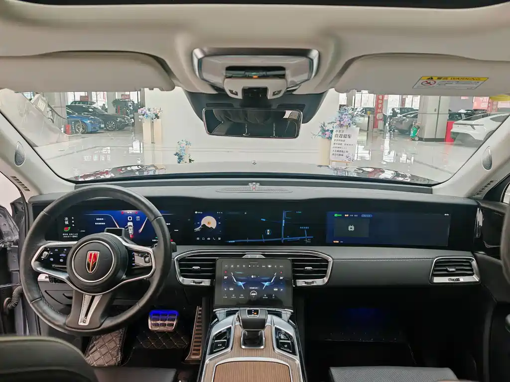 Hongqi E-HS9 2022 660km Qichang Edition 6-Seater