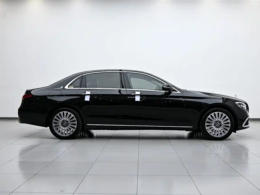 Mercedes-Benz E-Class 2023 Facelift E 300 L Luxury