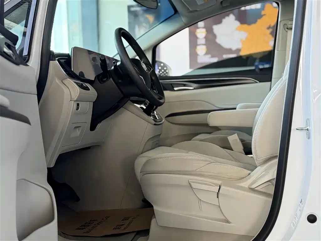Buick GL8 2023 ES Lu Zun Comfort