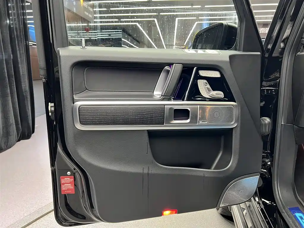 Mercedes-Benz G-Class 2019 G 500