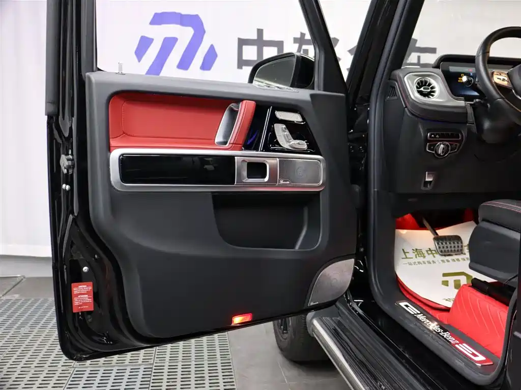 Mercedes-Benz G-Class 2019 G 550