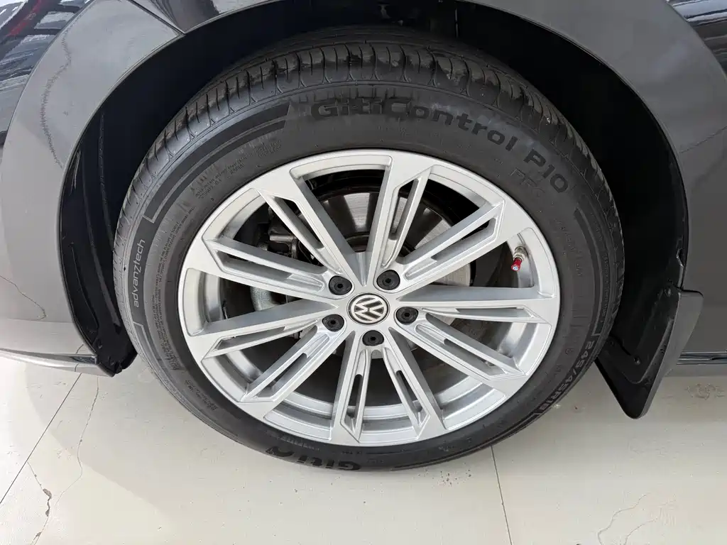 Passat 2025 Pro 380TSI Longyao Edition