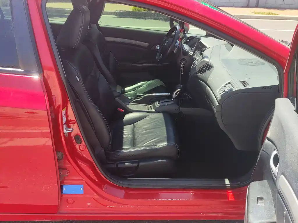 Honda Civic 2012 1.8L Automatic Luxury Edition