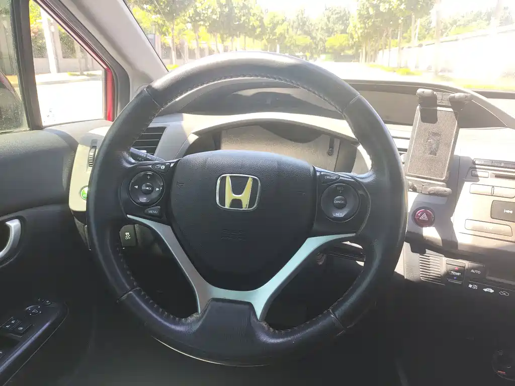 Honda Civic 2012 1.8L Automatic Luxury Edition
