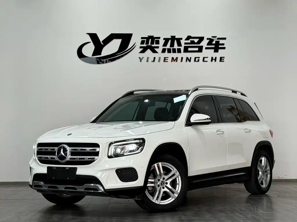 Mercedes-Benz GLB 200 2021