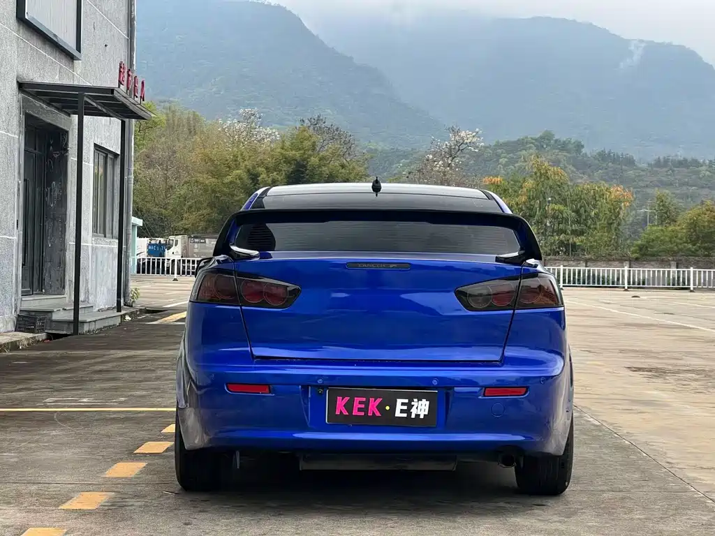 Lancer EX 2010 Fashion Edition 1.8L Manual Comfort