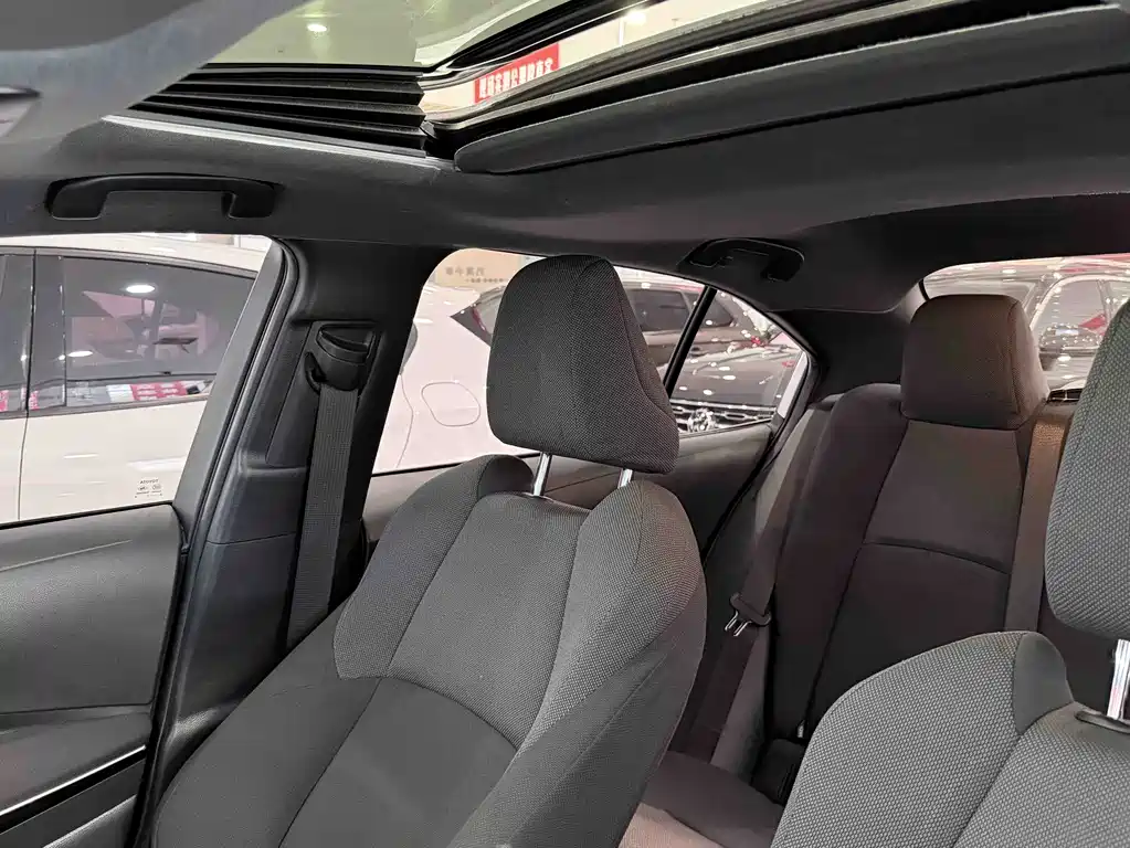 Toyota Levin 2021 Hybrid 1.8H E-CVT Luxury Edition