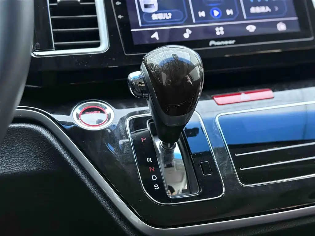 Honda Elysion 2019 2.0L Hybrid Supreme Edition
