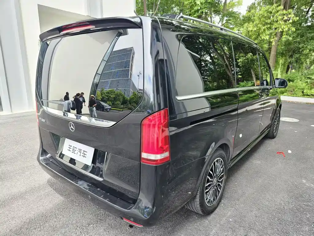 Mercedes-Benz V-Class 2018 V 260 Exclusive Edition China VI