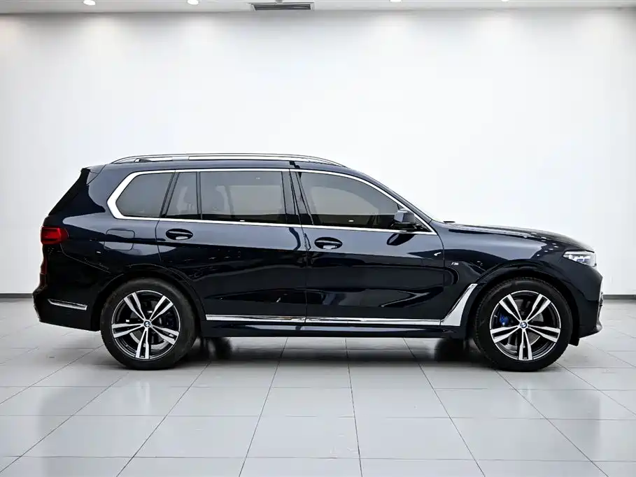 BMW X7 2022 xDrive40i M Sport Package