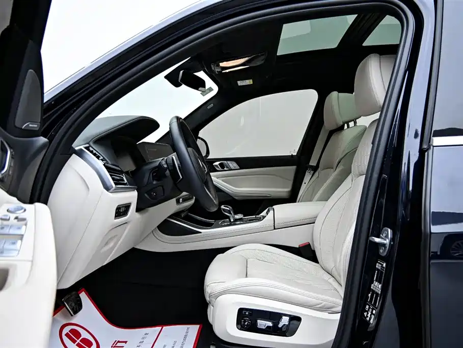 BMW X7 2022 xDrive40i M Sport Package