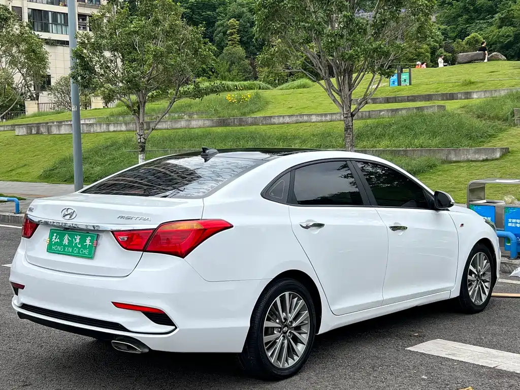 Hyundai Mistra 2017 1.6T Auto Intelligent GLS China V