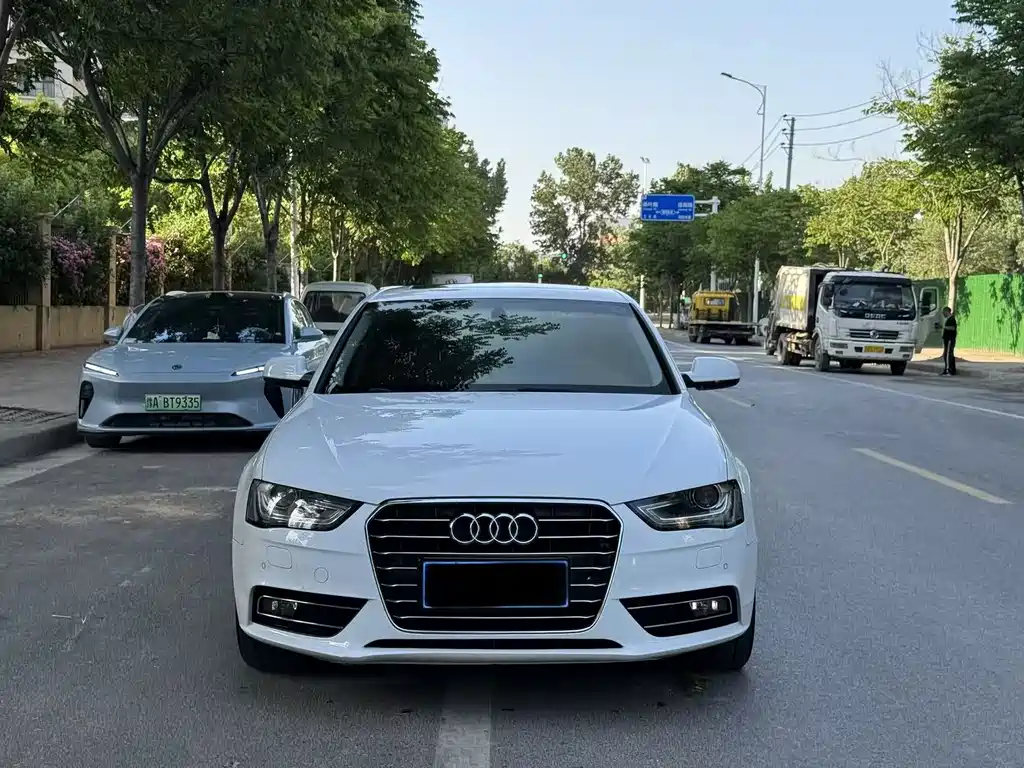 Audi A4L 2016 35 TFSI Collection Edition Automatic Standard