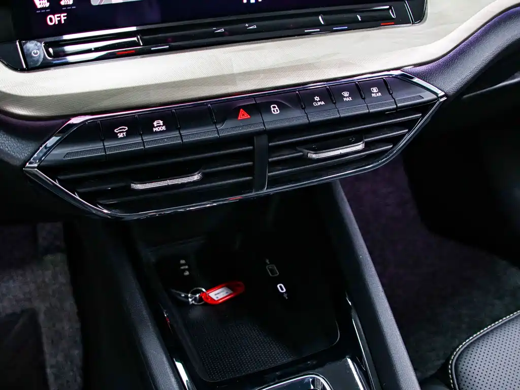 Skoda Octavia 2022 PRO TSI280 Luxury Edition