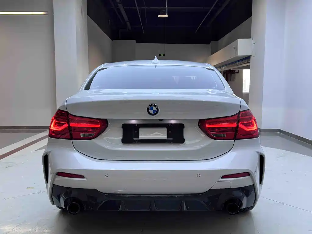 BMW 1 Series 2021 120i M Sport Night Edition