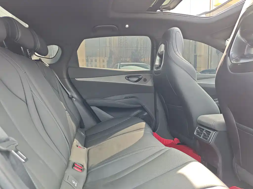 BYD Seal 06 DM-i