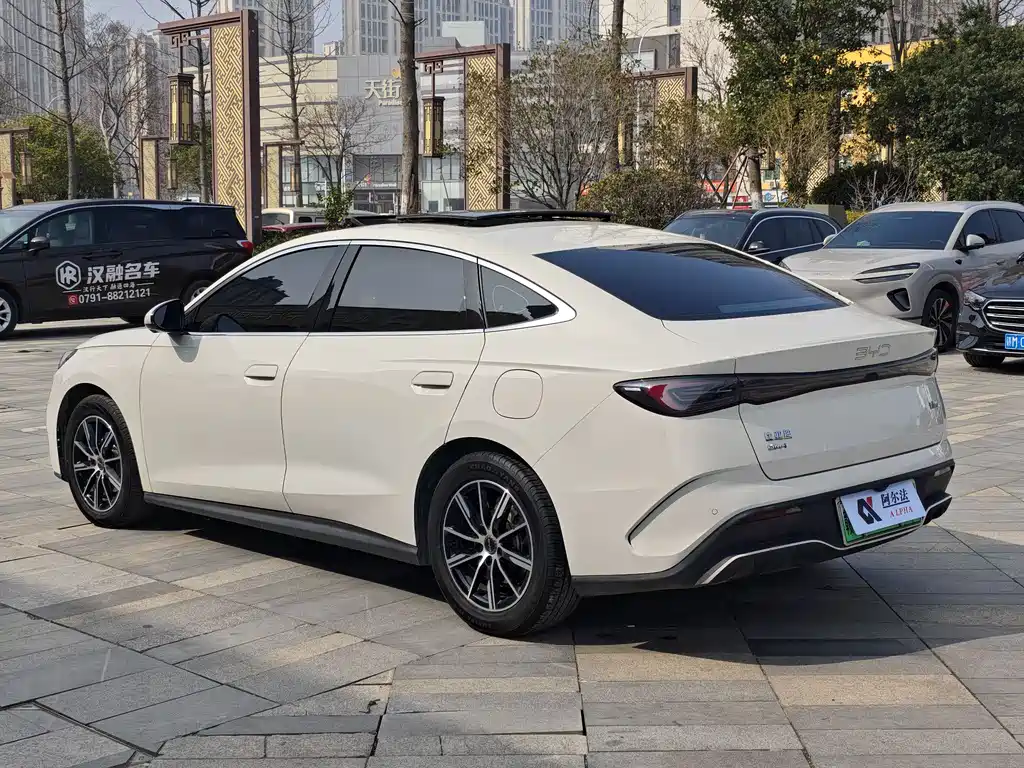 BYD Seal 06 DM-i