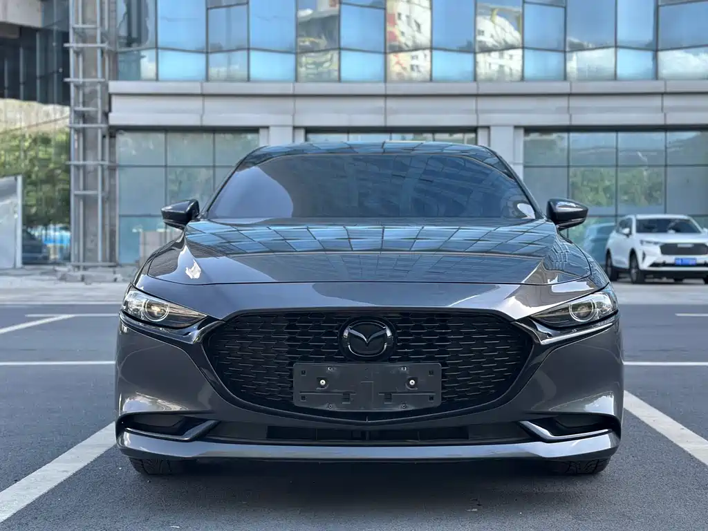 Mazda 3 Axela 2022 2.0L Automatic Zhiya Edition