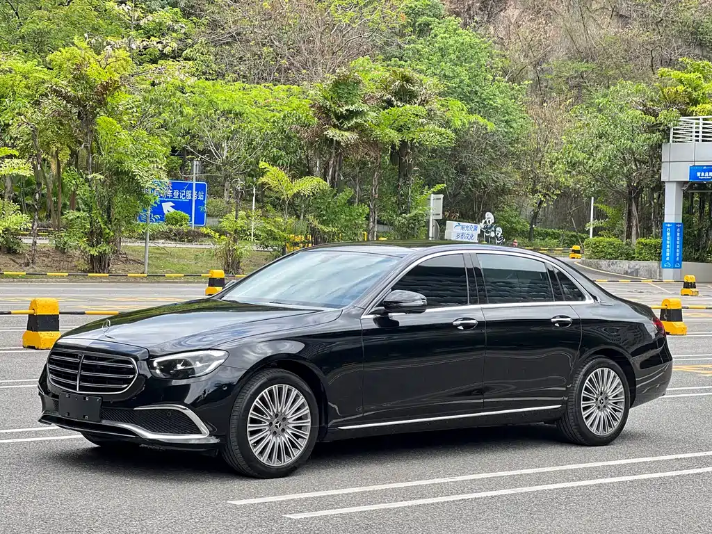 Mercedes-Benz E-Class 2021 E 300 L Luxury