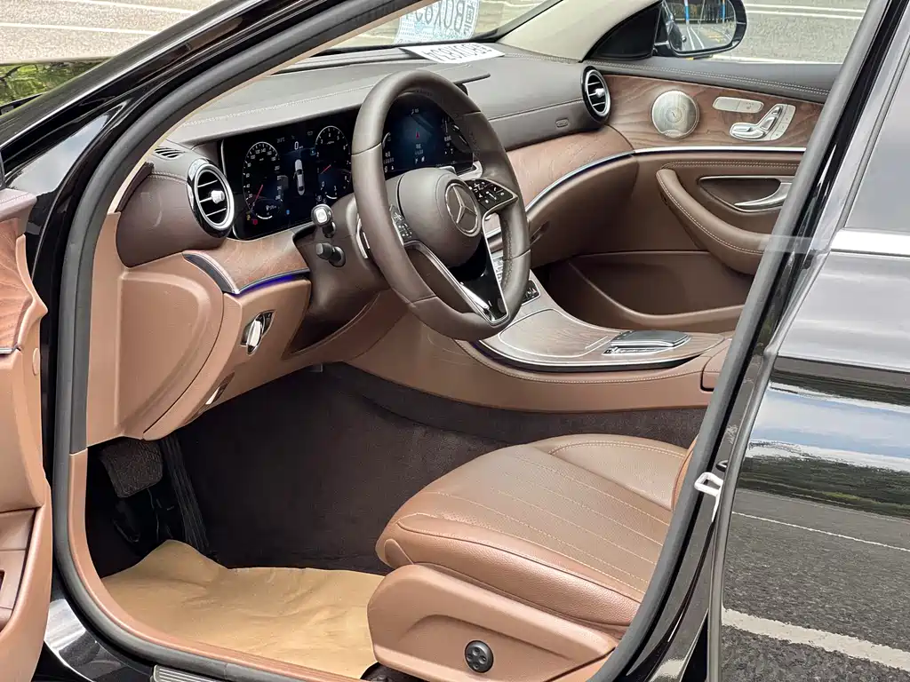 Mercedes-Benz E-Class 2021 E 300 L Luxury