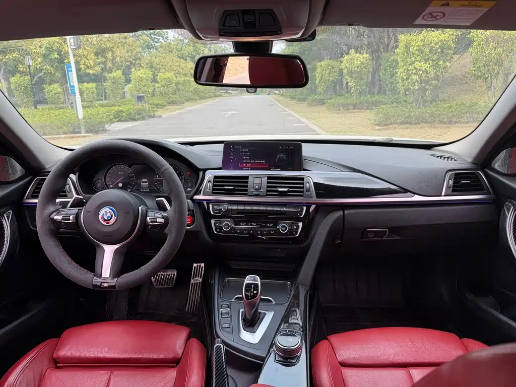 BMW 3 Series 2018 330Li M Sport Night Edition