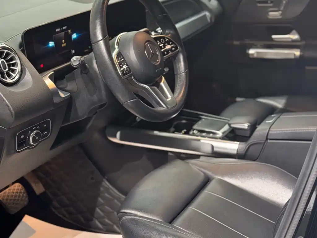 Mercedes-Benz GLB 200 Fashion Edition 2020 Facelift