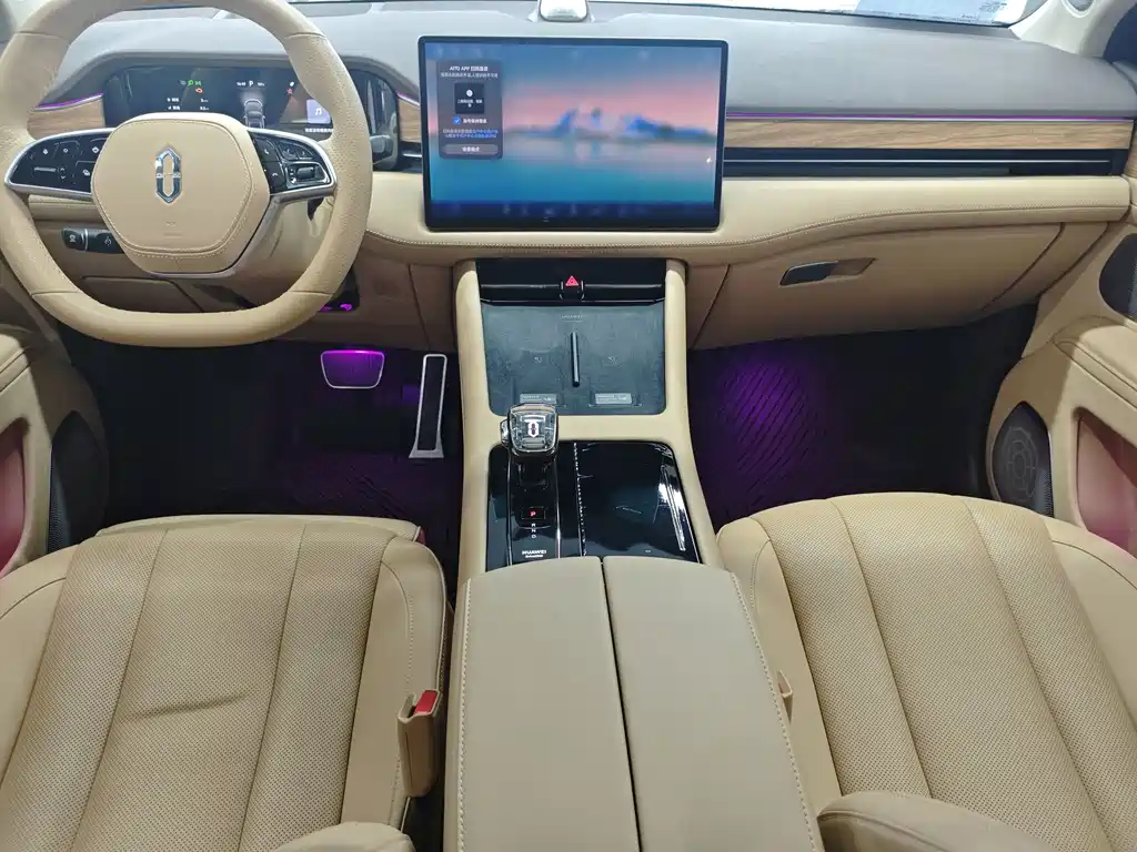 AITO M7 2024 1.5T Intelligent Driving AWD Max Edition 5-Seater